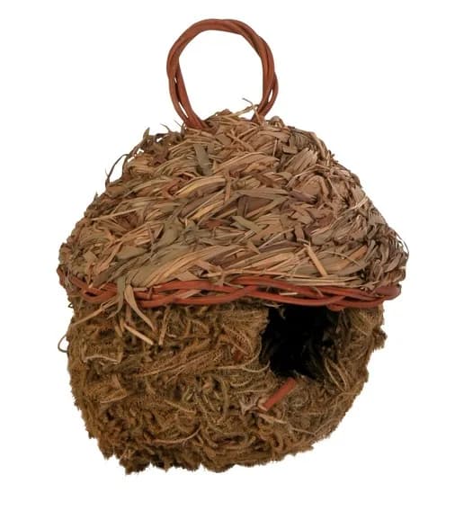 Domek dla ptaków z naturalnych materiałów